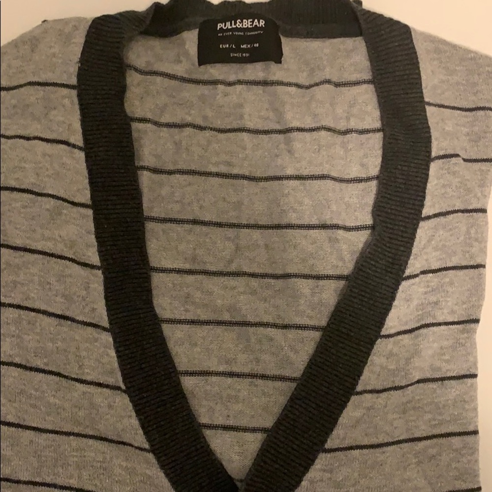 Cardigan - Picture 2 of 2